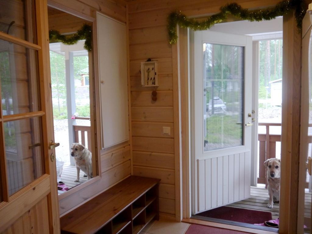 Kolinpilvi Villa Kolinkylä Rum bild